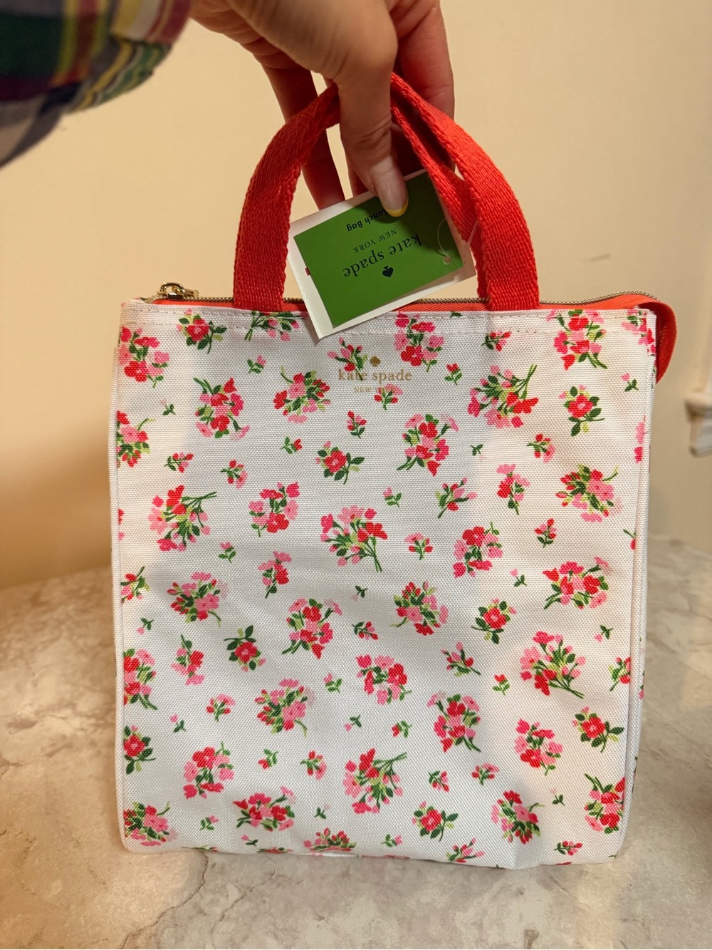 Kate Spade Floral lunch bag in White & Red flowers